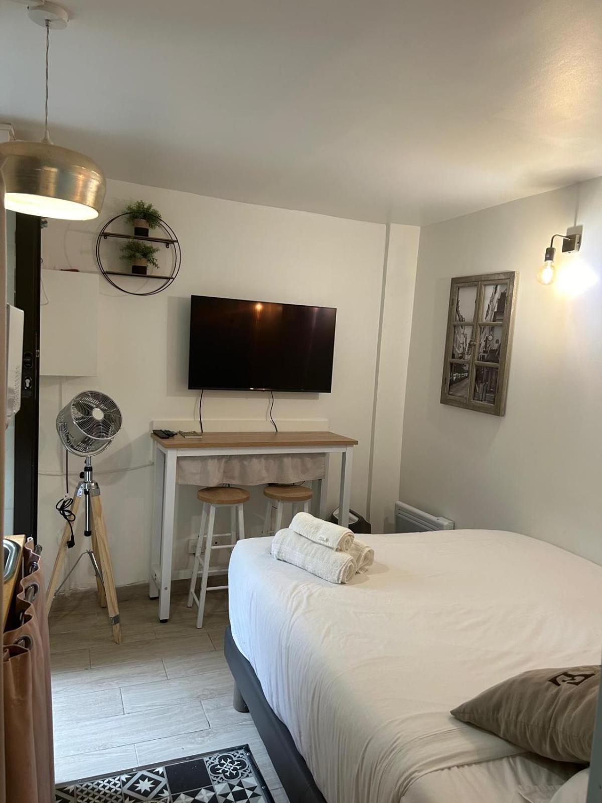 פריז Joli Studio Rue De Nazareth מראה חיצוני תמונה